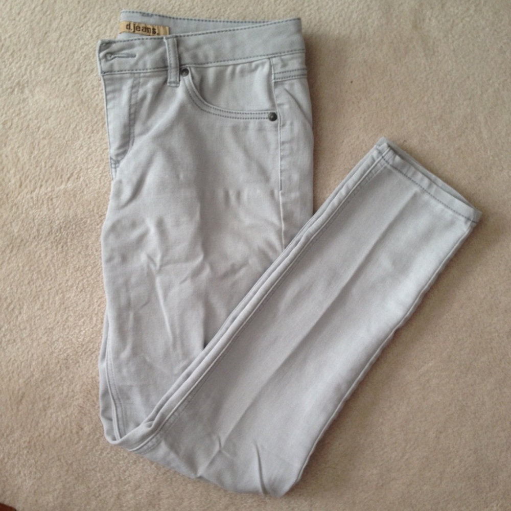 Light jeans
